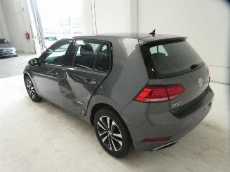 Volkswagen Golf COMFORTLINE picture 4