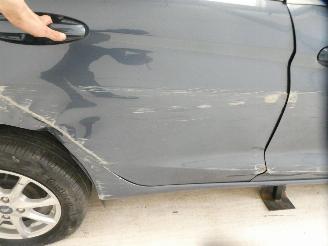 Ford Fiesta TITANIUM picture 13