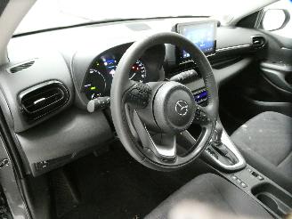 Mazda 2 HYBRID picture 15