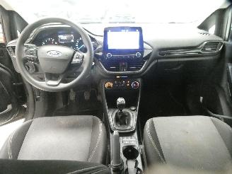 Ford Fiesta TREND picture 14