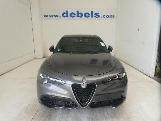 skadebil auto Alfa Romeo Stelvio 2.2D 2023/6
