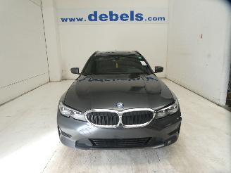 Schadeauto BMW 3-serie E 2021/10