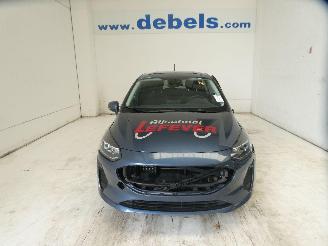 damaged passenger cars Ford Fiesta TREND 2023/4
