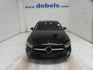 Vaurioauto  passenger cars Mercedes A-klasse A 160 2020/10