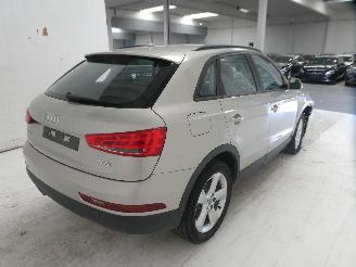Audi Q3  picture 19