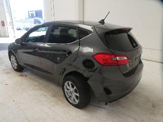 Ford Fiesta TITANIUM picture 4