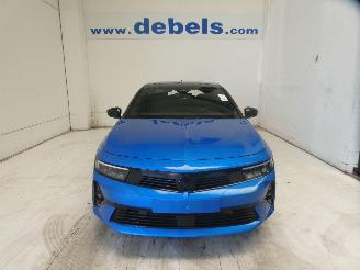 krockskadad bil auto Opel Astra GS LINE 2024/3