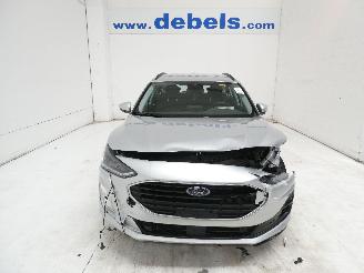 Voiture accidenté Ford Focus 1.0 HYBRIDE TREND 2022/6