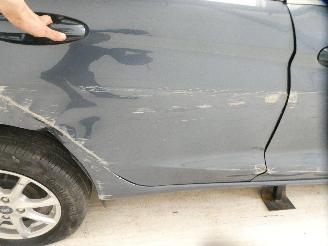 Ford Fiesta TITANIUM picture 13