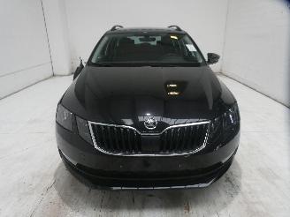 Skoda Octavia AMBITION picture 2