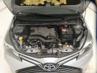 Toyota Yaris Y-OUNG picture 21