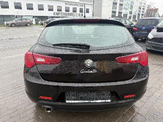 Alfa Romeo Giulietta 1.6 MTJD picture 9