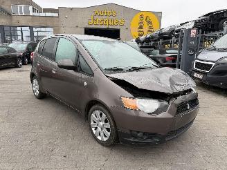 Damaged car Mitsubishi Colt 1.3I LUXE 2011/3
