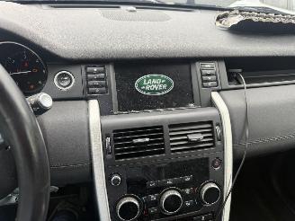Land Rover Discovery Sport 2.0 TD4 HSE picture 19