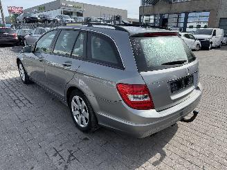 Mercedes C-klasse 180 CDI picture 2