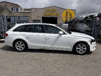 Avarii autoturisme Audi A4 Avant 2.0 TDI 2011/6