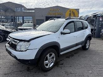 Dacia Duster 1.6I picture 1