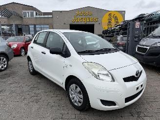 škoda osobní automobily Toyota Yaris 1.0 5D 2011/2
