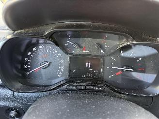 Citroën C3 1.2I SHINE picture 12