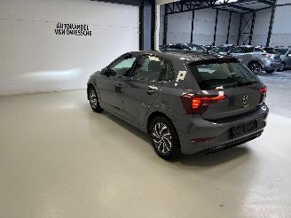 Volkswagen Polo DSG picture 6