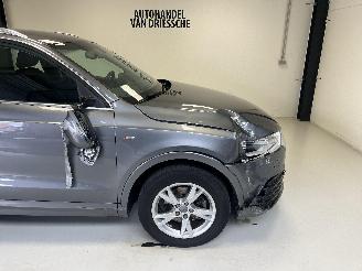 Audi Q3 S-LINE /S TRONIC picture 3