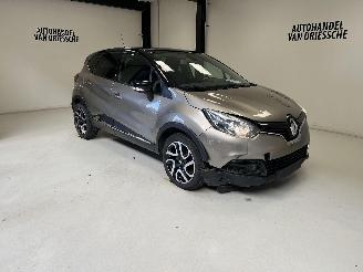 skadebil auto Renault Captur INTENS 2015/1