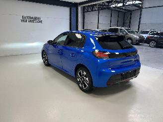 Peugeot 208 ALLURE picture 6