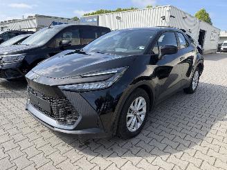 Schadeauto Toyota C-HR Edition/ Hybride 2025/9