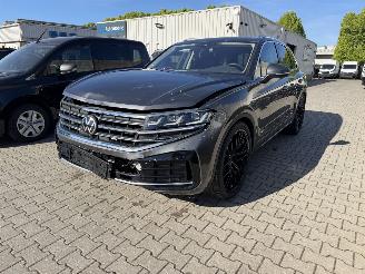 Auto incidentate Volkswagen Touareg 3.0 Tdi Elegance 2025/9