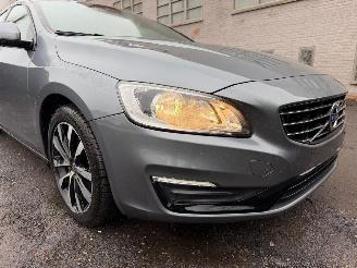 Volvo V-60 V 60 KINETIC picture 3