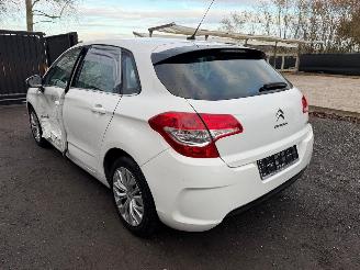 Citroën C4 FEEL picture 12