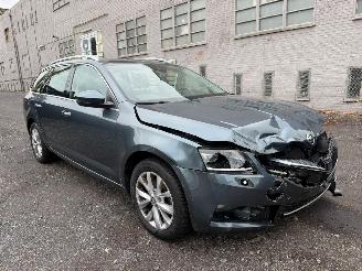 Skoda Octavia STYLE picture 2