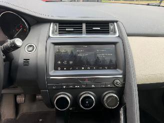 Jaguar E-Pace R-DYNAMIC S picture 28