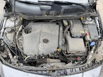 Mercedes Cla-klasse 200 picture 5