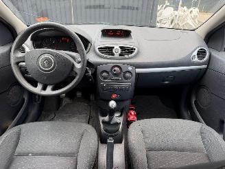 Renault Clio EXPRESSION picture 25