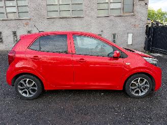 krockskadad bil auto Kia Picanto 1.0 2017/10