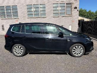 Damaged car Opel Zafira TOURER COSMO 2017/4