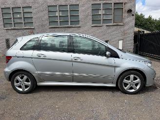 Mercedes B-klasse 1.5 picture 1