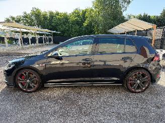 Vaurioauto  passenger cars Volkswagen Golf GTI 2020/6