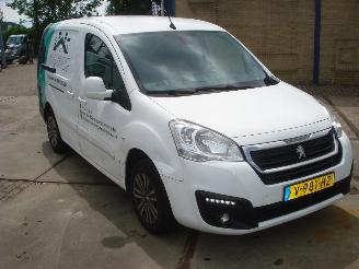  Peugeot Partner AUTOMAAT LONG 3 ZITTER EURO 6 2017/9