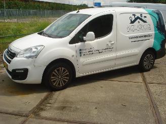 Peugeot Partner AUTOMAAT LONG 3 ZITTER EURO 6 picture 3