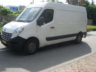 škoda osobní automobily Renault Master AUTOMAAT L2-H2  2.3DCI 92KW 2011/5