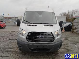 Ford Transit  picture 2