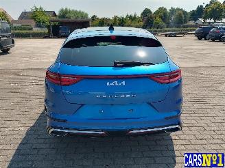 Kia Pro cee d  picture 5