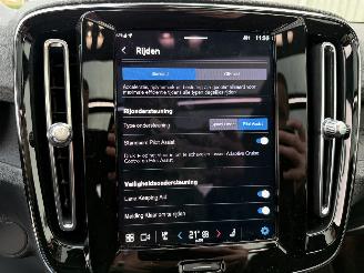 Volvo XC40 Recharge Ultimate 70 kWh Pano Harman Kardon 20\" picture 29