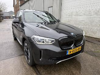 Schadeauto BMW iX3 High Executive 80kWh Panoramadak 2021/9