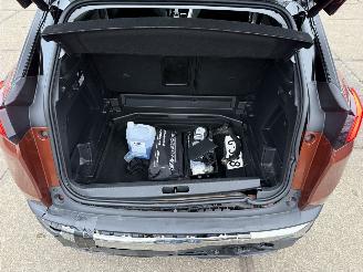 Peugeot 3008 1.2 PureTech  Blue Lease Premium picture 8