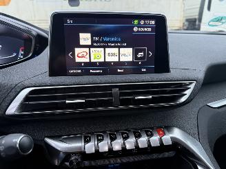 Peugeot 3008 1.2 PureTech  Blue Lease Premium picture 18