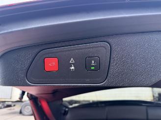 Peugeot 3008 1.2 PureTech  Blue Lease Premium picture 6