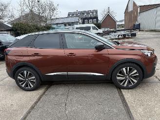 Peugeot 3008 1.2 PureTech  Blue Lease Premium picture 3